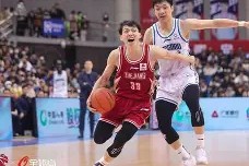 米乐官方网站-多特蒙德主场不敌对手，遭遇惨败(多特蒙德主场视频)