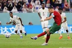 米乐官方网址-波黑在比赛中不敌葡萄牙，遭受了失利的打击的简单介绍